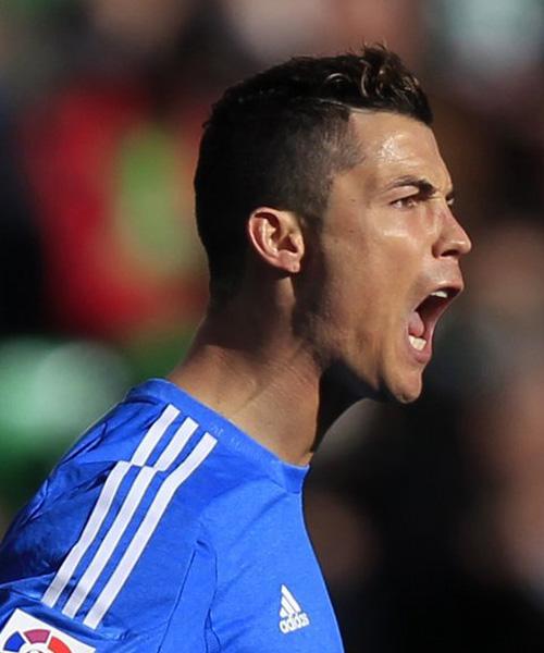 之间的对决 之间的对决