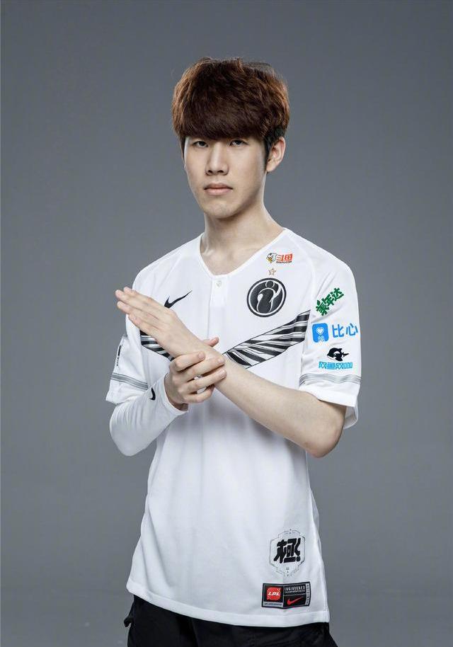 人心的CB 人心的CB