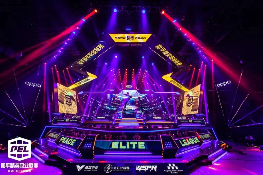 员们保持冷 员们保持冷