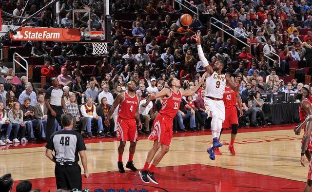 的弧线前插 的弧线前插